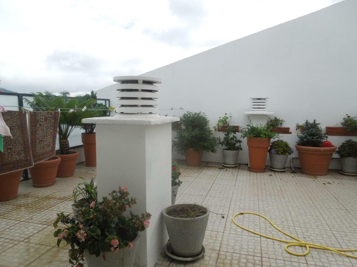 Borges Pimentel Apartment Πόντα Ντελγκάντα Εξωτερικό φωτογραφία